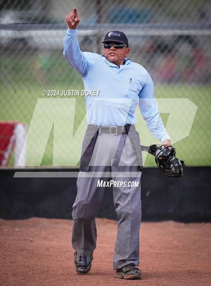 Thumbnail 3 in Carlin vs Coleville (NIAA Class 1A Northern Playoff Game 3) photogallery.