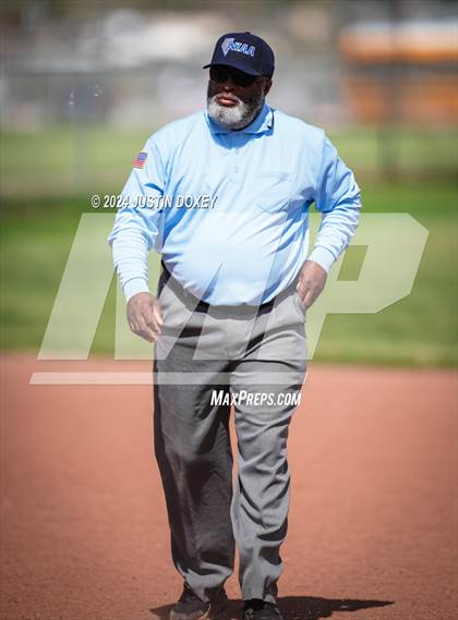 Thumbnail 2 in Carlin vs Coleville (NIAA Class 1A Northern Playoff Game 3) photogallery.