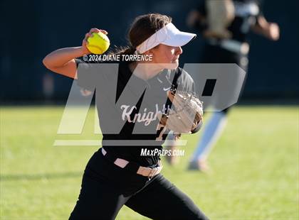 Thumbnail 2 in Esperanza @ Foothill photogallery.