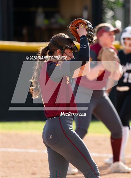 Thumbnail 1 in Esperanza @ Foothill photogallery.