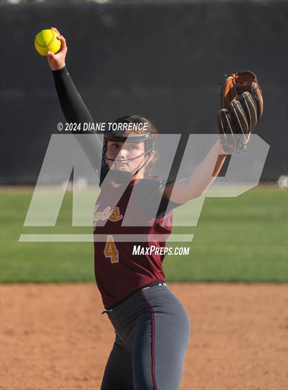 Thumbnail 1 in Esperanza @ Foothill photogallery.