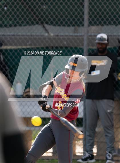 Thumbnail 1 in Esperanza @ Foothill photogallery.