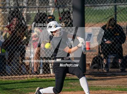 Thumbnail 1 in Esperanza @ Foothill photogallery.