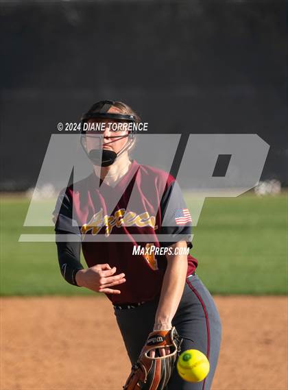 Thumbnail 3 in Esperanza @ Foothill photogallery.