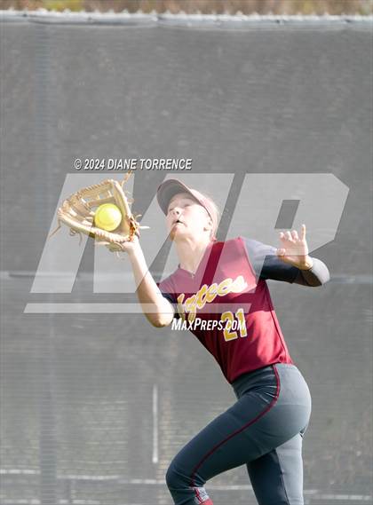 Thumbnail 3 in Esperanza @ Foothill photogallery.