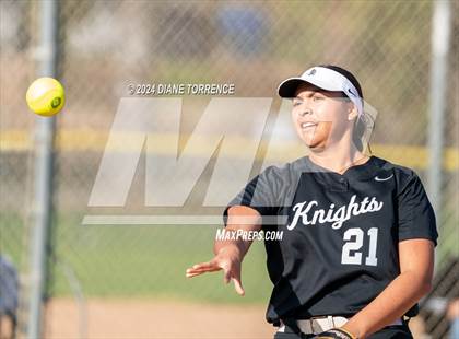 Thumbnail 1 in Esperanza @ Foothill photogallery.