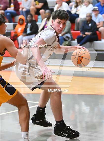 Thumbnail 1 in Salpointe Catholic vs. Sunrise Mountain (Phoenix Union Coyote Classic) photogallery.