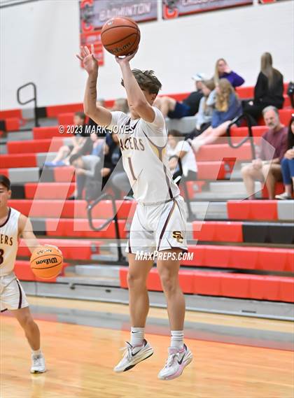 Thumbnail 1 in Salpointe Catholic vs. Sunrise Mountain (Phoenix Union Coyote Classic) photogallery.