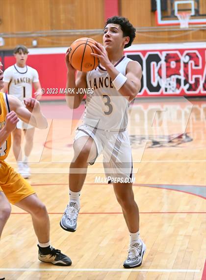 Thumbnail 3 in Salpointe Catholic vs. Sunrise Mountain (Phoenix Union Coyote Classic) photogallery.