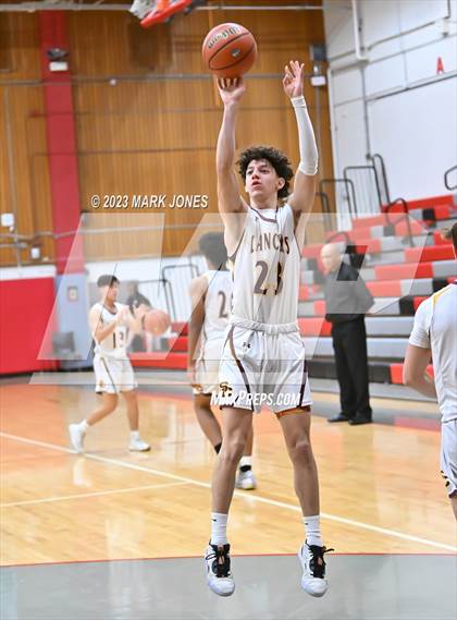 Thumbnail 2 in Salpointe Catholic vs. Sunrise Mountain (Phoenix Union Coyote Classic) photogallery.