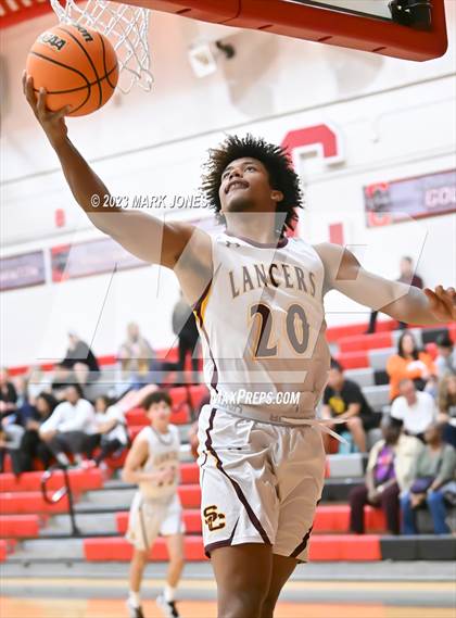 Thumbnail 1 in Salpointe Catholic vs. Sunrise Mountain (Phoenix Union Coyote Classic) photogallery.