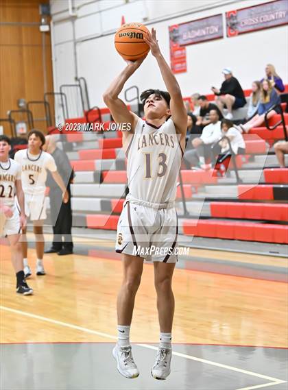 Thumbnail 3 in Salpointe Catholic vs. Sunrise Mountain (Phoenix Union Coyote Classic) photogallery.