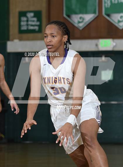 Thumbnail 1 in Bonita Vista vs. Lynwood (MLK Showcase) photogallery.