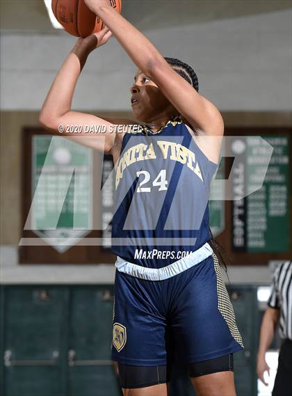 Thumbnail 1 in Bonita Vista vs. Lynwood (MLK Showcase) photogallery.
