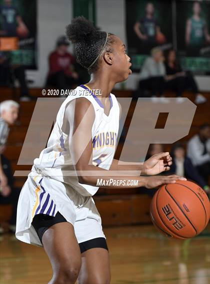 Thumbnail 2 in Bonita Vista vs. Lynwood (MLK Showcase) photogallery.