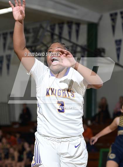 Thumbnail 2 in Bonita Vista vs. Lynwood (MLK Showcase) photogallery.