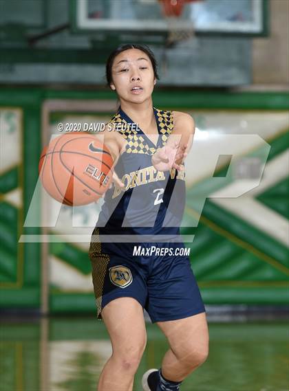 Thumbnail 3 in Bonita Vista vs. Lynwood (MLK Showcase) photogallery.