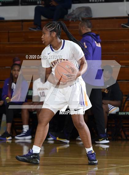 Thumbnail 3 in Bonita Vista vs. Lynwood (MLK Showcase) photogallery.