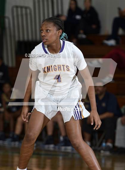Thumbnail 3 in Bonita Vista vs. Lynwood (MLK Showcase) photogallery.