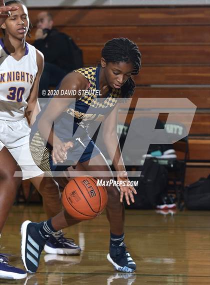 Thumbnail 1 in Bonita Vista vs. Lynwood (MLK Showcase) photogallery.