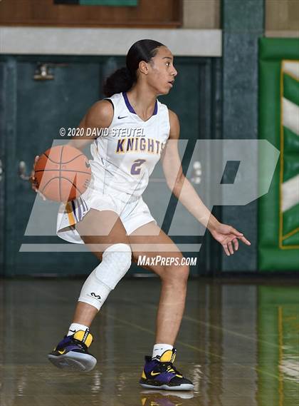 Thumbnail 2 in Bonita Vista vs. Lynwood (MLK Showcase) photogallery.