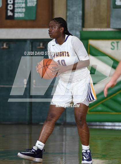 Thumbnail 3 in Bonita Vista vs. Lynwood (MLK Showcase) photogallery.