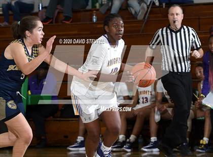 Thumbnail 3 in Bonita Vista vs. Lynwood (MLK Showcase) photogallery.