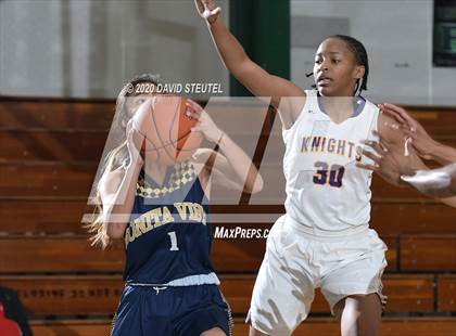 Thumbnail 2 in Bonita Vista vs. Lynwood (MLK Showcase) photogallery.