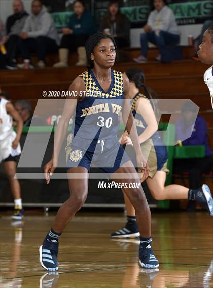 Thumbnail 1 in Bonita Vista vs. Lynwood (MLK Showcase) photogallery.