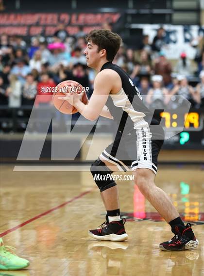 Thumbnail 3 in Huckabay vs Graford (UIL 1A Regional semi-final playoff) photogallery.