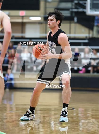 Thumbnail 2 in Huckabay vs Graford (UIL 1A Regional semi-final playoff) photogallery.
