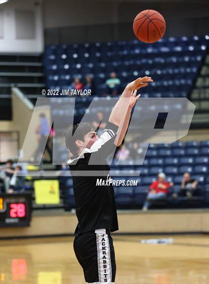 Thumbnail 2 in Huckabay vs Graford (UIL 1A Regional semi-final playoff) photogallery.