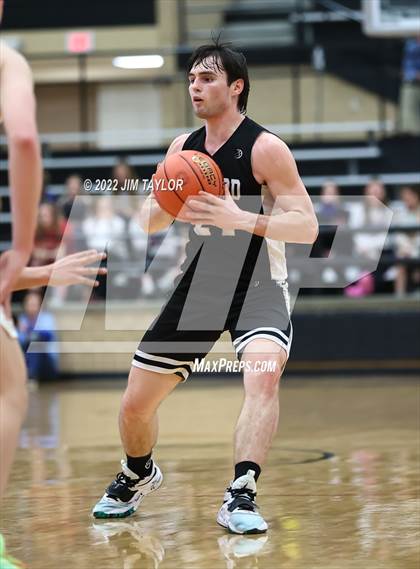 Thumbnail 3 in Huckabay vs Graford (UIL 1A Regional semi-final playoff) photogallery.
