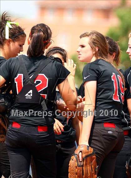 Thumbnail 2 in Second Baptist vs Fort Worth Christian (TAPPS 4A Semi Final) photogallery.