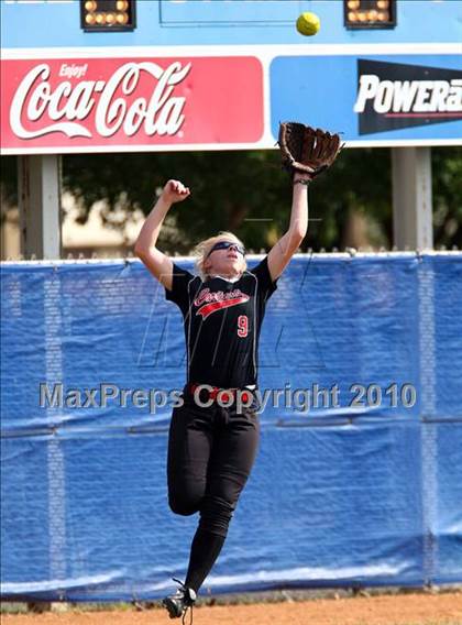 Thumbnail 3 in Second Baptist vs Fort Worth Christian (TAPPS 4A Semi Final) photogallery.