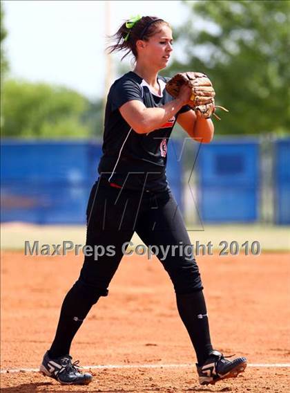 Thumbnail 3 in Second Baptist vs Fort Worth Christian (TAPPS 4A Semi Final) photogallery.