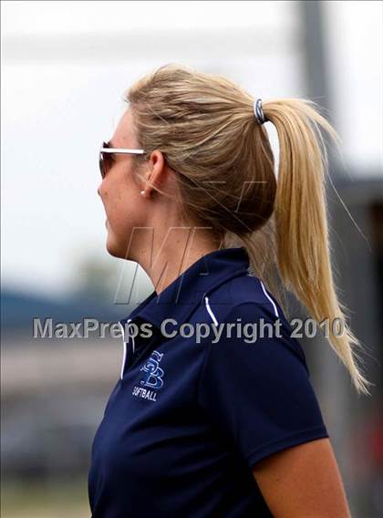 Thumbnail 2 in Second Baptist vs Fort Worth Christian (TAPPS 4A Semi Final) photogallery.