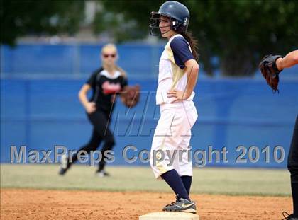 Thumbnail 3 in Second Baptist vs Fort Worth Christian (TAPPS 4A Semi Final) photogallery.