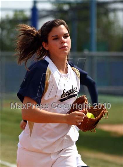 Thumbnail 2 in Second Baptist vs Fort Worth Christian (TAPPS 4A Semi Final) photogallery.