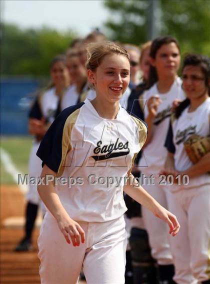 Thumbnail 2 in Second Baptist vs Fort Worth Christian (TAPPS 4A Semi Final) photogallery.