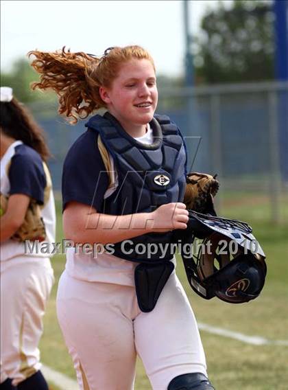Thumbnail 1 in Second Baptist vs Fort Worth Christian (TAPPS 4A Semi Final) photogallery.