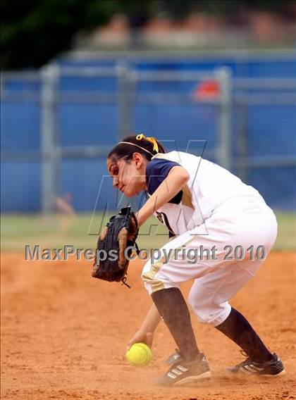 Thumbnail 2 in Second Baptist vs Fort Worth Christian (TAPPS 4A Semi Final) photogallery.