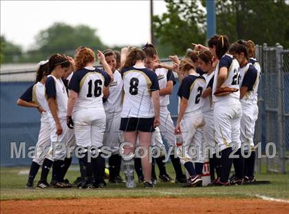 Thumbnail 2 in Second Baptist vs Fort Worth Christian (TAPPS 4A Semi Final) photogallery.