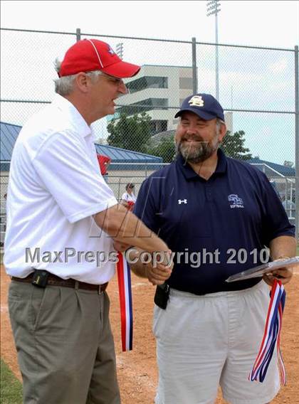 Thumbnail 3 in Second Baptist vs Fort Worth Christian (TAPPS 4A Semi Final) photogallery.