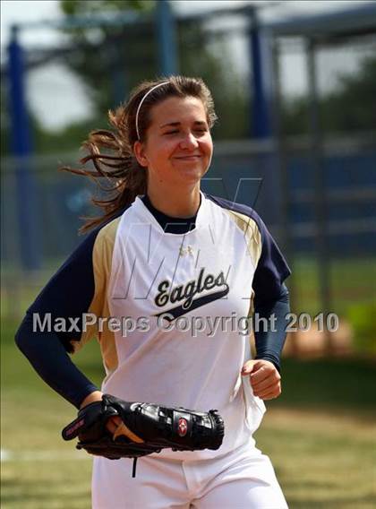Thumbnail 3 in Second Baptist vs Fort Worth Christian (TAPPS 4A Semi Final) photogallery.