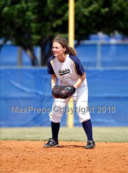 Thumbnail 2 in Second Baptist vs Fort Worth Christian (TAPPS 4A Semi Final) photogallery.