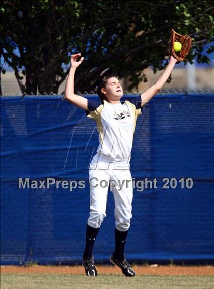 Thumbnail 2 in Second Baptist vs Fort Worth Christian (TAPPS 4A Semi Final) photogallery.