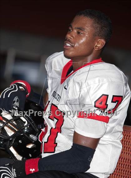 Thumbnail 1 in Mt. Healthy @ Roger Bacon (Skyline Chili Crosstown Showdown) photogallery.
