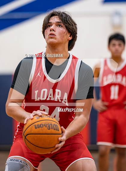 Thumbnail 2 in Segerstrom vs. Loara photogallery.