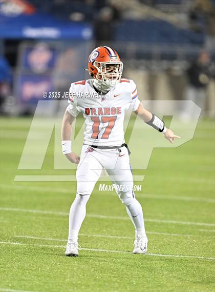 Thumbnail 2 in Olentangy Orange vs. St. Xavier (OHSAA Division 1 Final) photogallery.